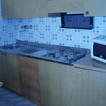 Beautiful With Private Garden 200 Metres From The